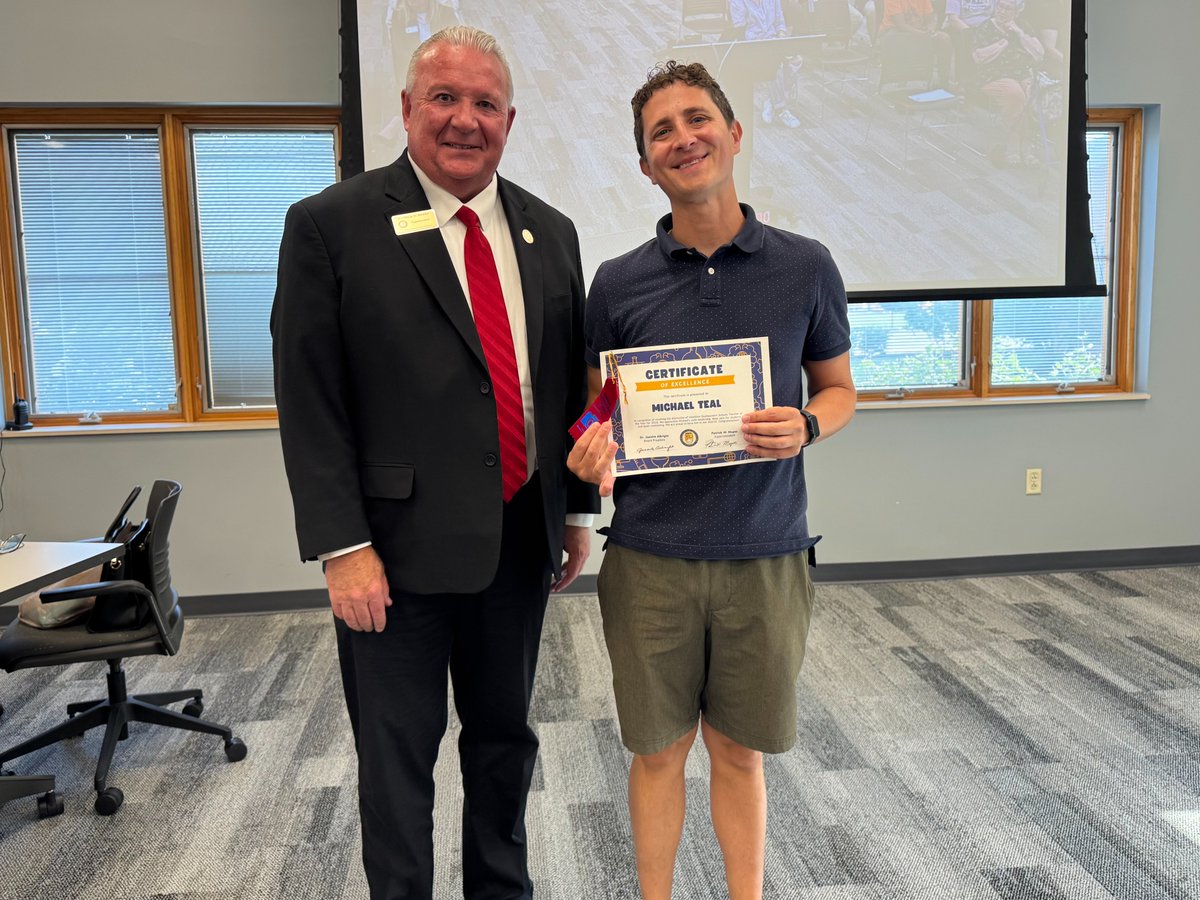 Hamilton Southeastern Schools (@hseschools) on Twitter photo Tonight, we officially introduced Michael Teal, our HSE Teacher of the Year, to the School Board! π
A standout 5th-grade STEM teacher at <a href="/FCIFalcons/">Fall Creek Falcons</a>, Mr. Teal inspires with hands-on learning, heart and hustle. Now heβs repping HSE in the Indiana Teacher of the Year competition! Tonight, we officially introduced Michael Teal, our HSE Teacher of the Year, to the School Board! π
A standout 5th-grade STEM teacher at <a href="/FCIFalcons/">Fall Creek Falcons</a>, Mr. Teal inspires with hands-on learning, heart and hustle. Now heβs repping HSE in the Indiana Teacher of the Year competition!