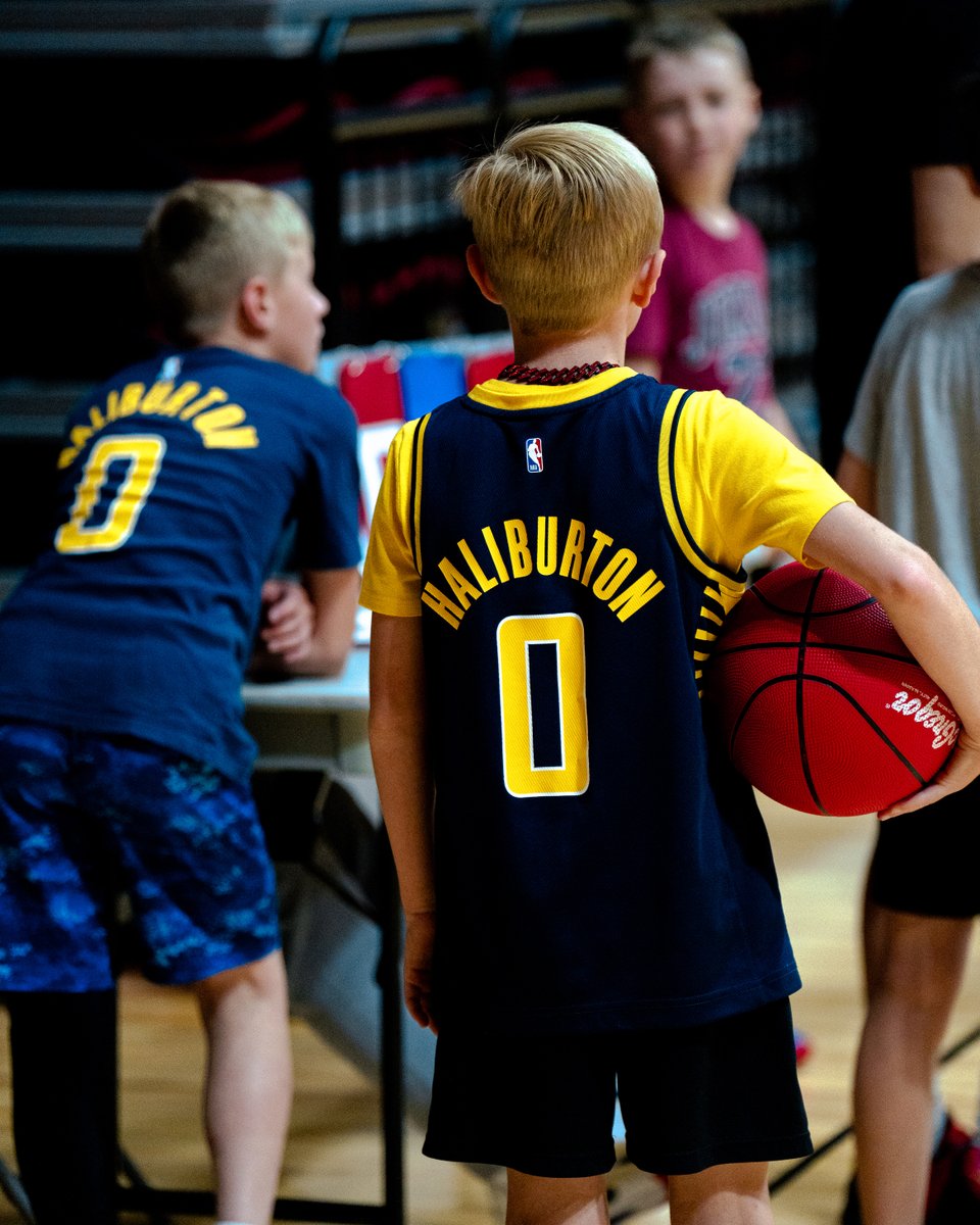 BallStateMBB's tweet image. Kids camp is underway this week with lots of support for the home team 🏀