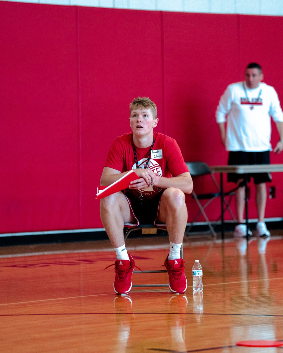 BallStateMBB's tweet image. Kids camp is underway this week with lots of support for the home team 🏀