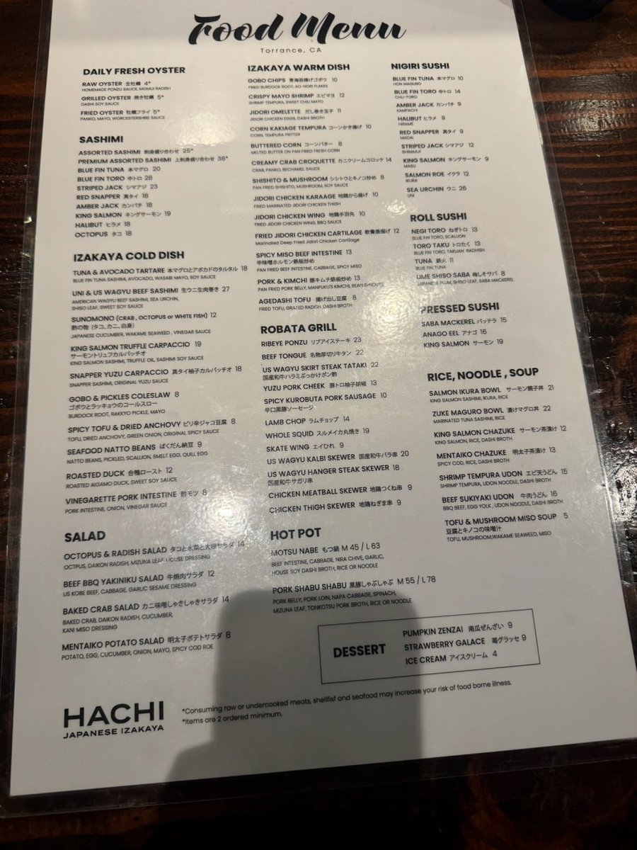 mdaimanyahya's tweet photo. It's dinner time, my friends from nearby are coming over, I'll treat them😂 https://t.co/1vQShy6cyv