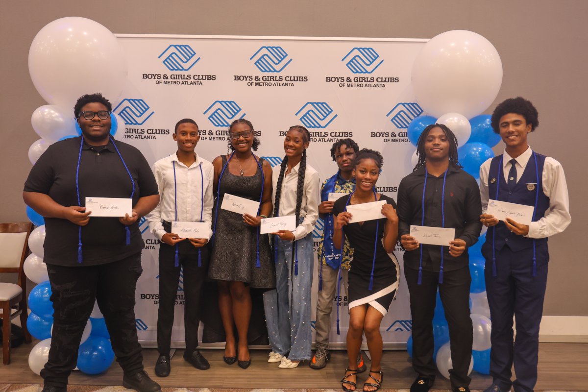 On May 15, BGCMA hosted our Senior Celebration: “A Path Forward – Legacy of Impact.” Seniors earned $400K+ in scholarships, including $40K from BGCMA. Thanks to our Champions Club for GIRLS, grads also received sendoff bags for college or career.