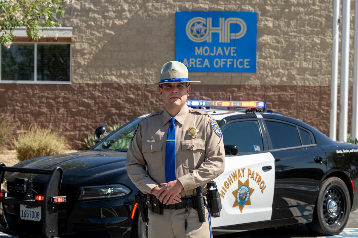 On Monday, three members of CTC VI-24 reported to the CHP Mojave Area office as new officers!  We are excited to welcome them to Mojave Area and celebrate their achievement of becoming California Highway Patrol officers!