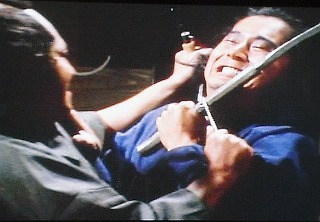 時代劇の殺し技 『必殺仕置人』棺桶の錠 金属製の鏨（たがね）を手槍