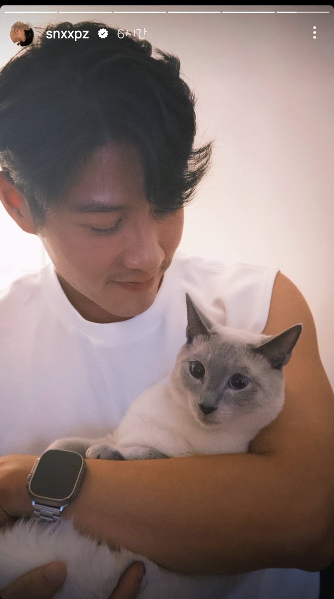 jerusha_728's tweet photo. 위진앤디 가족이 늘었넹🥹
이제 둘이 집만 합치면 되겠당🤭

#我的牙想你
#余晉 #吳岳擎 #ANDYU https://t.co/2vS1IWeXmP
