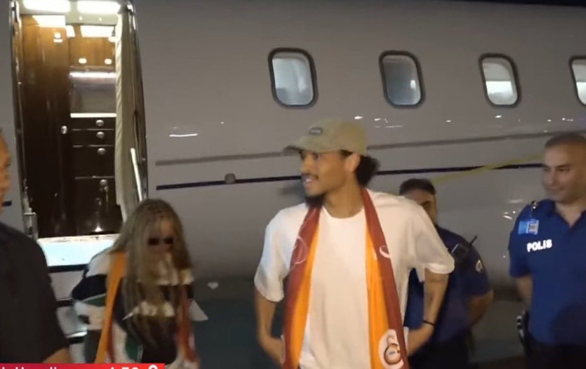 Leroy Sane, İstanbul’da!