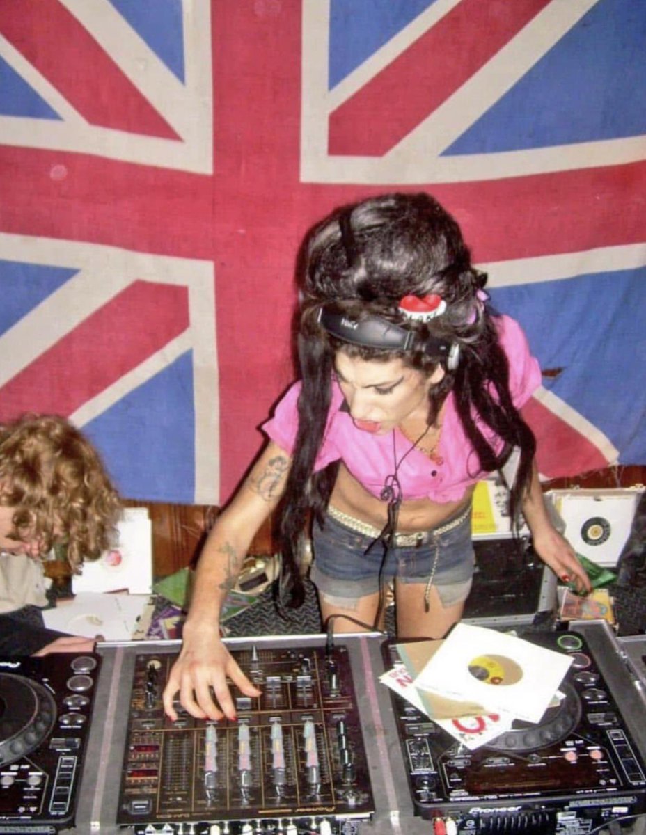 !i (@diegofye) on Twitter photo 