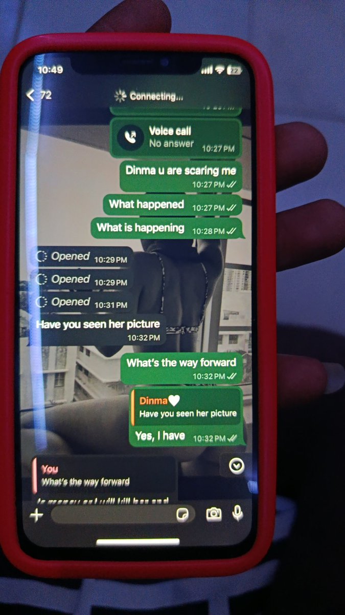 Manuel_Andr3's tweet photo. Please guys I need your help
My sister was just kidnapped while on her way to port Harcourt.
The kidnapper sent pictures of her naked self to us through her number on WhatsApp but I can't post it here
I'm scared and I don't know what to do 
See the chats below.. they're demanding for 1m
Please 😭😭😭 help me
Even if it's to track her number get the location.. they're threatening to kill her please