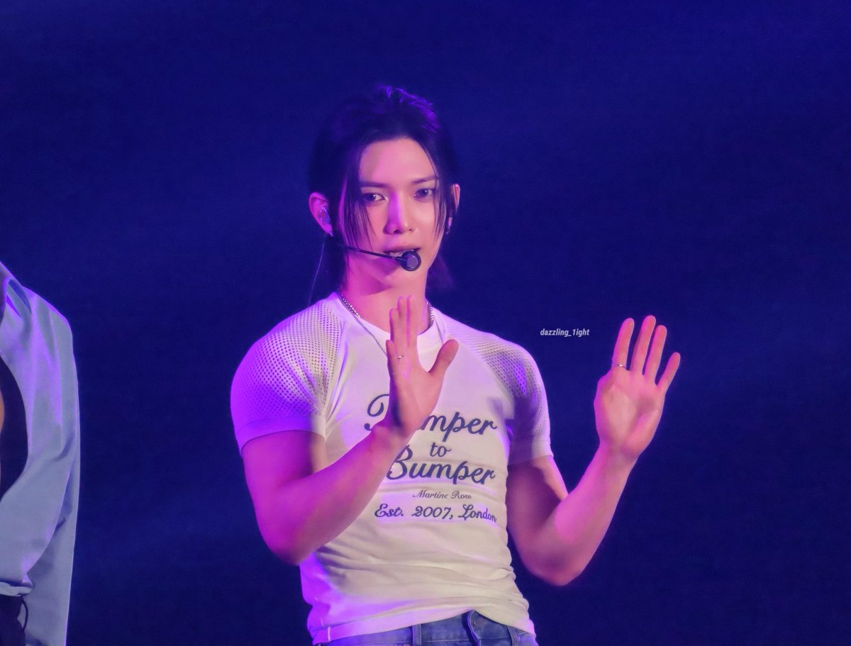 250611 부산원아시아페스티벌 BOF 

夜間飛行✩.⋆✈️🌙

#ATEEZ #에이티즈 #YEOSANG #강여상 #여상