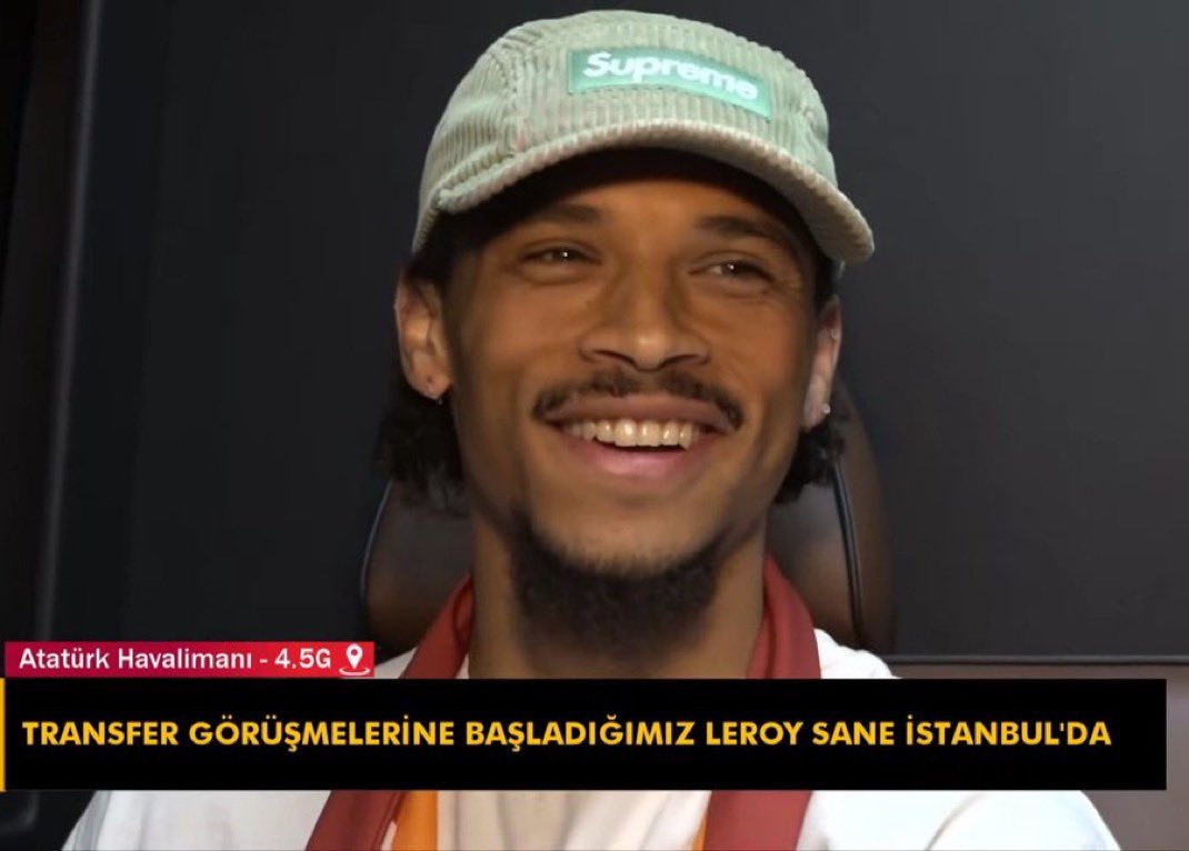 😄 Leroy Sane gülüyor.