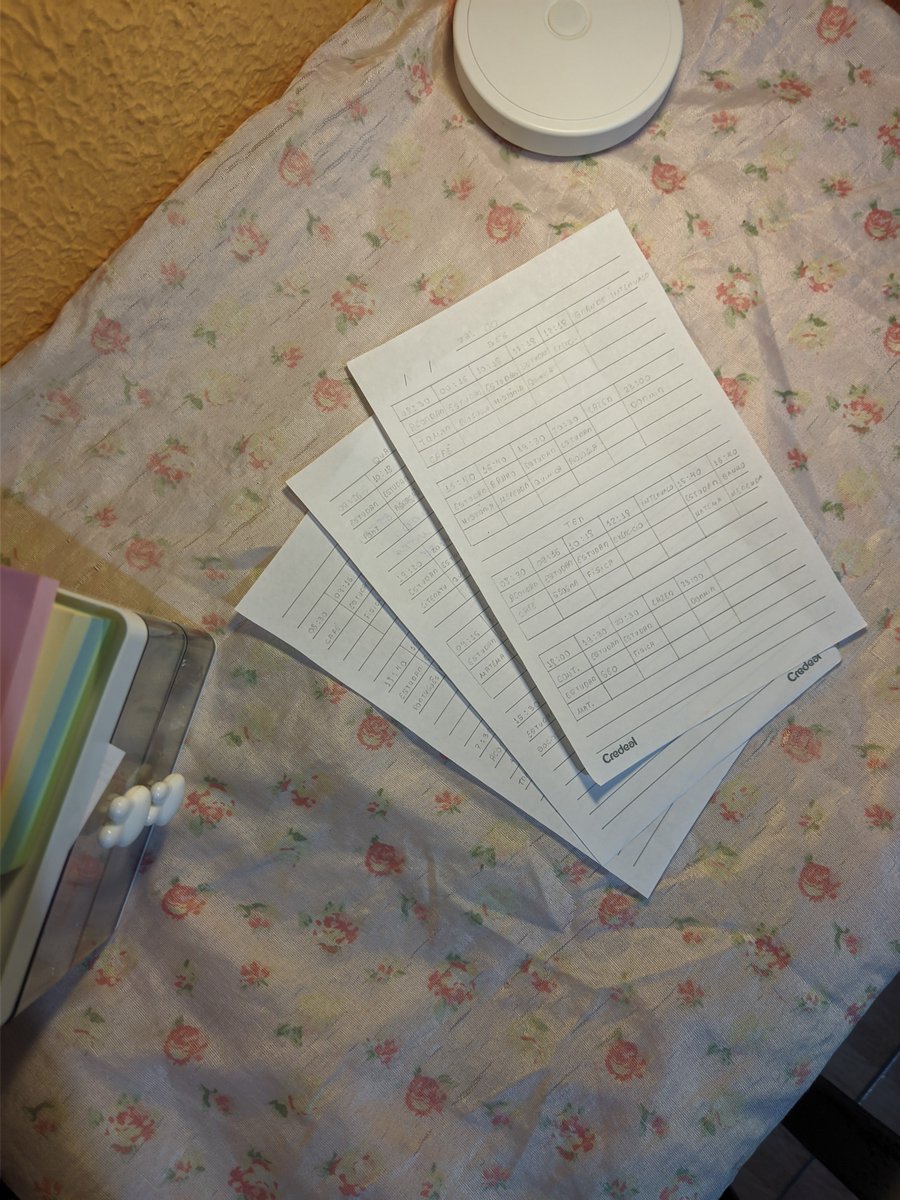 studyjup's tweet image. vou tomar vergonha na cara e voltar a estudar direito 🤪