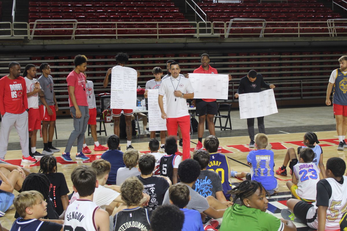 LamarMBB's tweet image. When it’s jersey day at camp !