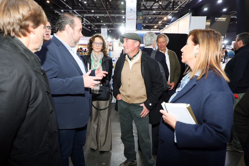 Agradecemos la cordial visita de autoridades nacionales y provinciales representantes sector forestal que acompañados por los referentes de <a href="/Confiar_org/">Confiar_org</a> recorrieron nuestra expo.

<a href="/SociedadRural/">Sociedad Rural Argentina</a> <a href="/FAIMAargentina/">FAIMA</a> <a href="/AfoaArg/">AFOA</a> <a href="/ASORA_ok/">ASORA</a> #afcp