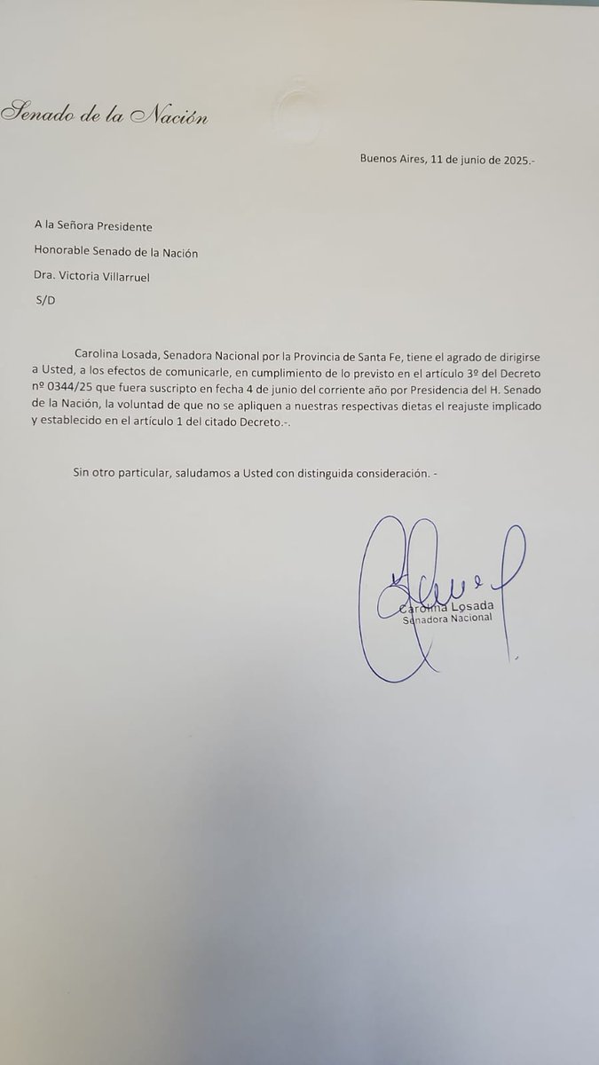 La senadora nacional Carolina Losada (UCR, Santa Fe) envió una nota a la presidente del Senado de la Nación, Victoria Villarruel, para renunciar al aumento salarial que alcanza a los legisladores de la Cámara Alta.
