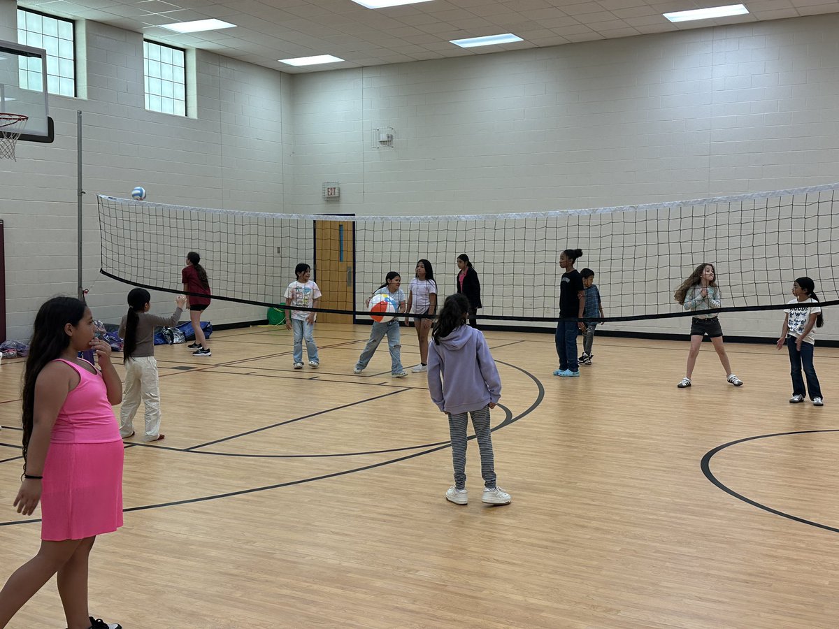 CastleberryElem's tweet image. 🏐 Our volleyball club is leveling up! Today, students learned about rotations and court positions, then put their skills into action with a fun beach ball game! Learning the game while keeping it light and exciting! 🌟 #CEFamily #CastleberryISD #JJA