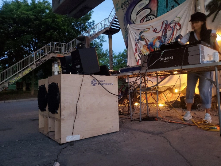 Greta Bučytė (@gretabucyte) on Twitter photo Got a brilliant surprise from <a href="/FelixThouin/">Félix Thouin</a> , great scientist and clearly a sound system visionary.
They turned our laser boxes into subwoofers and named it Sound Conversion. LOVE IT. Honestly, a Light Conversation beer would pair perfectly.
#comeback #femtoinfluencer Got a brilliant surprise from <a href="/FelixThouin/">Félix Thouin</a> , great scientist and clearly a sound system visionary.
They turned our laser boxes into subwoofers and named it Sound Conversion. LOVE IT. Honestly, a Light Conversation beer would pair perfectly.
#comeback #femtoinfluencer