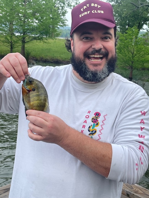 Little Rock/White Water Tavern Live (w/ Jon Gabrus)
Matty B &amp; <a href="/Gabrus/">gabrus🚽</a> put hat on a hat on a hat w/ medium-prov where standup meets longform inside the coolest live music venue in the South: covering horny hats, Toad Sucks, foam to the dome &amp; snow days!
art19.com/shows/improv4h…
