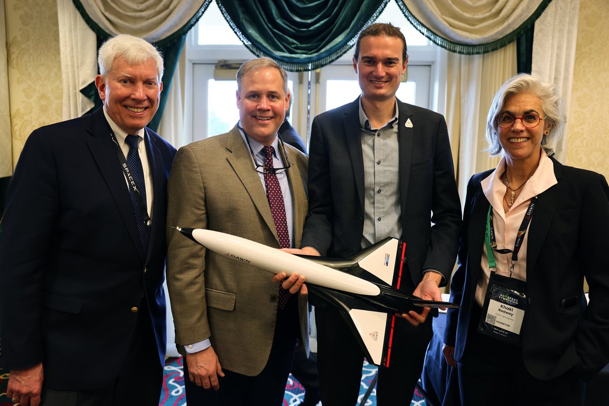 📣 ✈️ MAJOR NEWS: We have signed a binding agreement for The Oklahoma Air and Space Port to become the first operator of Aurora!

Read more here: dawnaerospace.com/latest-news/sp…

The first operator is a huge milestone - we are changing how the industry works at the core, and