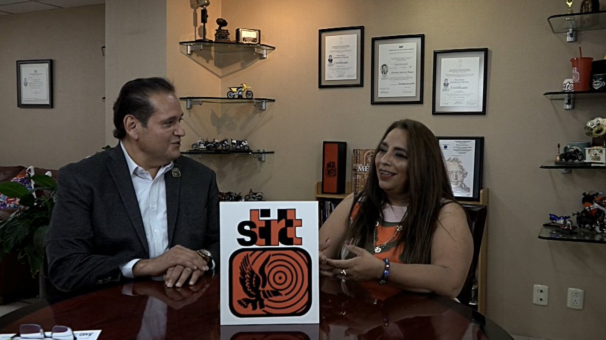 El licenciado <a href="/francontrerasv/">FRANCISCO CONTRERAS</a>, líder nacional del STIRTT, entrevista a Jaqueline Villareal Reyes, secretaria general de la sección Torreón-Laguna, Coahuila. 
Ve aquí la entrevista
👉👉 youtu.be/APY4_3wHJU0