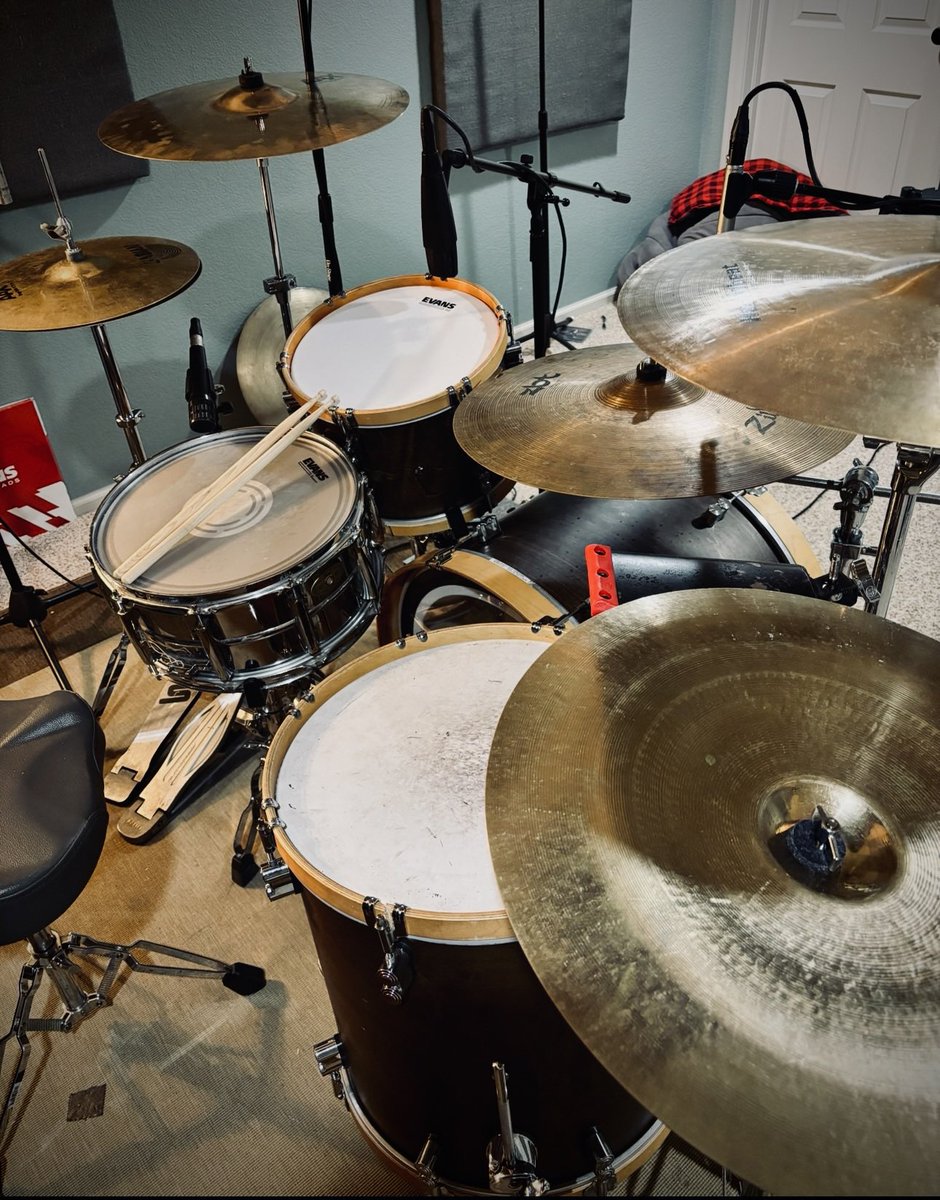 dope start of the week doing the thing 🥁
