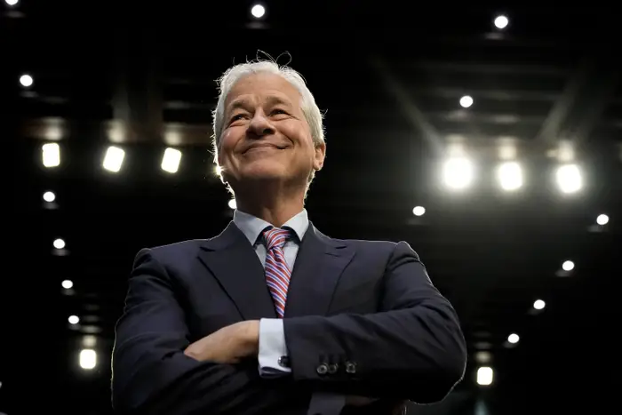 Jamie Dimon after killing on-cycle PE recruiting