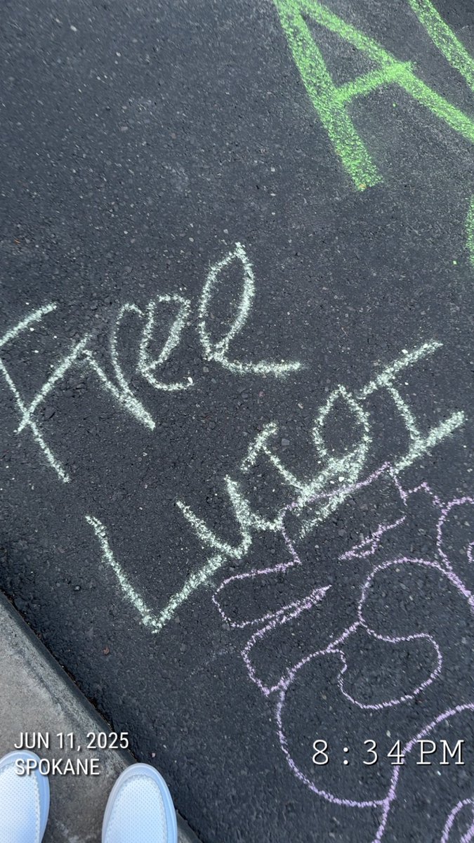 naterbug321's tweet photo. Should’ve live streamed it #spokane #lariots2025 #protest #ICE #freeluigi #EatTheRich #spokaneprotest2025 https://t.co/VCfKmoBmH1