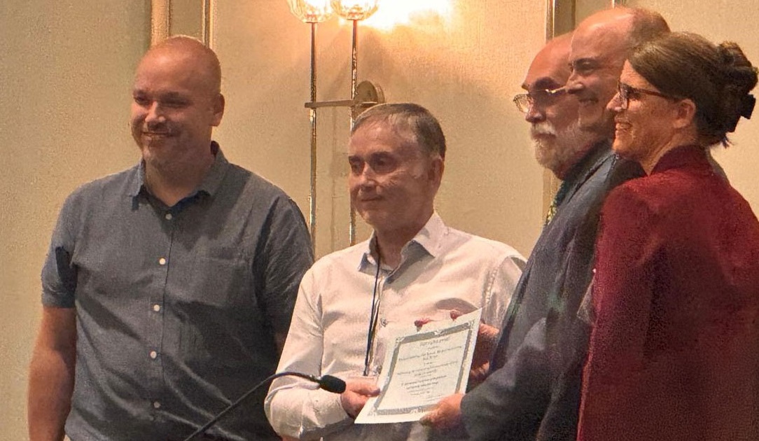 Austroads's tweet photo. ๐ Congratulations to Richard Fanning & Philip Rosser (Vic #DTP), and Michael Nieuwesteeg & Paul Davies (#Austroads) for winning Best Paper at TRBโs 7th International Conference on Roundabouts in Atlanta! #TRB2025 https://t.co/PWA9MTsAFo