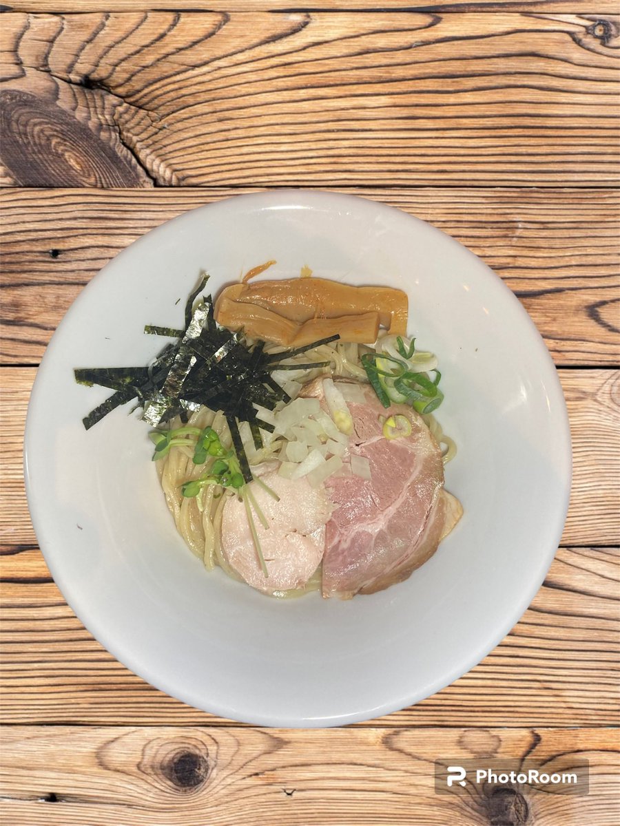 鯛の油そば
普段油そばが苦手な方でも喜んで頂けます