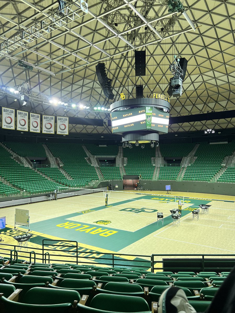 Had a great time in Waco at Baylor’s College Experience Camp! Thank you so much to the coaches and players for making the camp super competitive and fun! 💛🐻💚