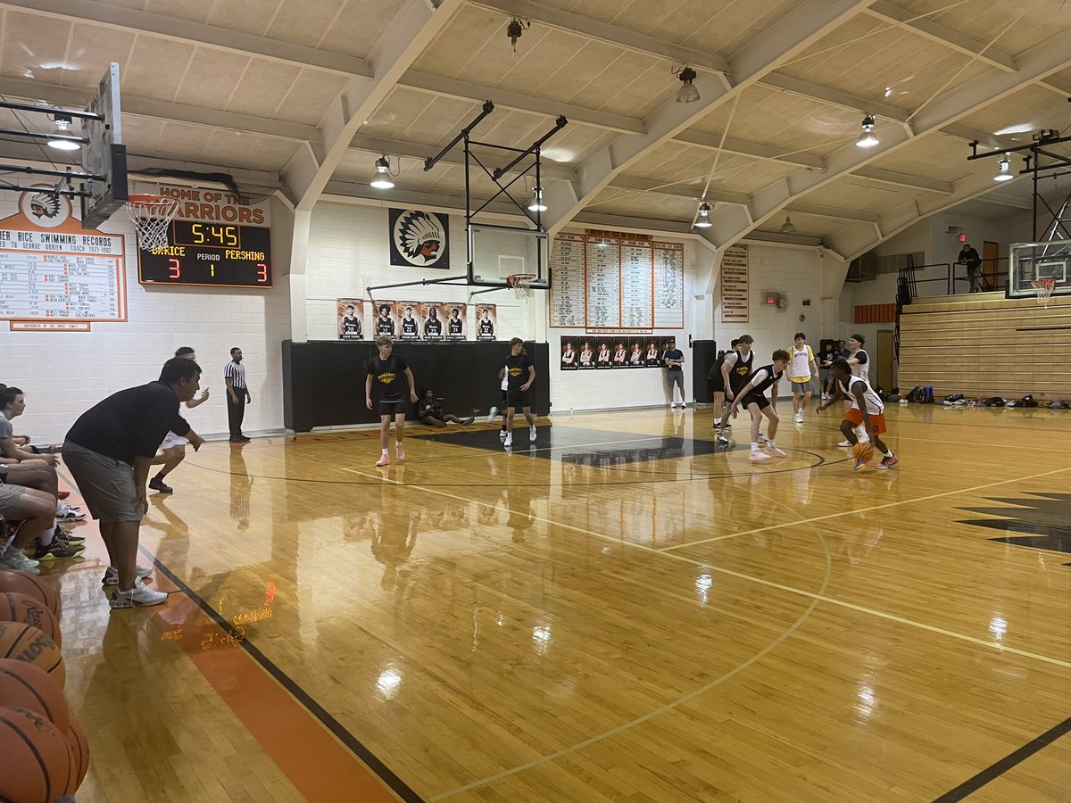 Thanks for hosting <a href="/BroRiceHoops/">Brother Rice Basketball</a>‼️ Great way to start the summer📈🏀