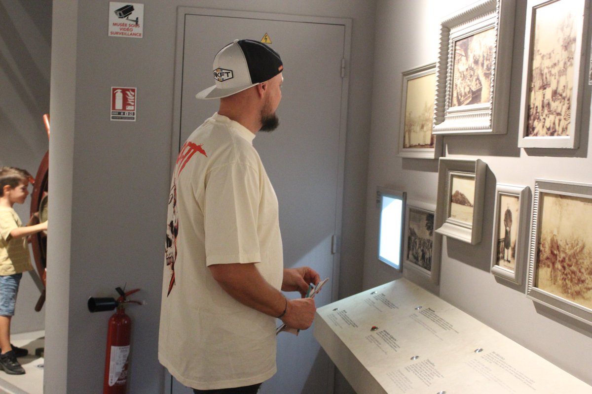 🕵️‍♀️ Nouvelle enquête au musée "L’Odyssée de Léo et Malia" !
Pour les 6-12 ans… mais les grands jouent aussi le jeu 😄!
Une aventure ludique à vivre en famille !
🎟️ À découvrir dès maintenant !