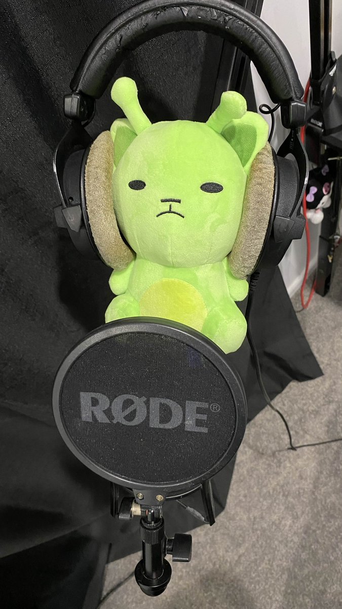 his ass is not listening <a href="/b0gur/">bogur</a>