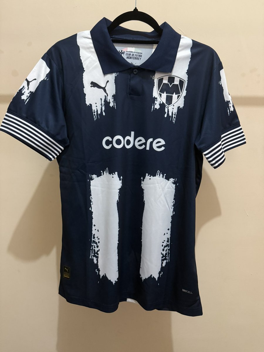 gerardoalanis's tweet photo. amigos me queda esto para el mundial de clubes por si gustan manden mensaje
Corte de dama
Disponibles
2XL (para alguien L) 1 pc
XL (para alguien M) 2 pc
L (para alguien S) 2 pc
M (para alguien XS) 1 pc
Hombres 2XL y S
Inter XL
1 Mexico talla S 
700$
@RompasIsBack  @BetoBaker23 https://t.co/U8ucAMOcOe