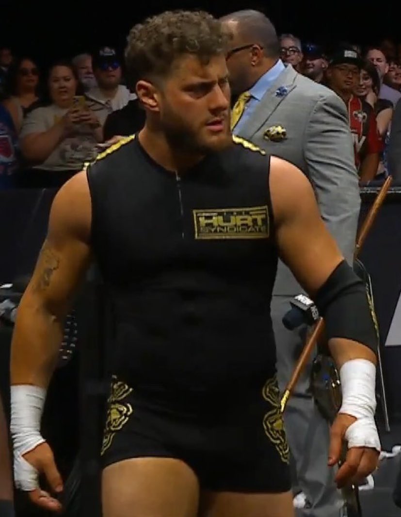 MJF is wearing MVP inspired Hurt Syndicate gear💀💀💀 #AEW #AEWDynamite