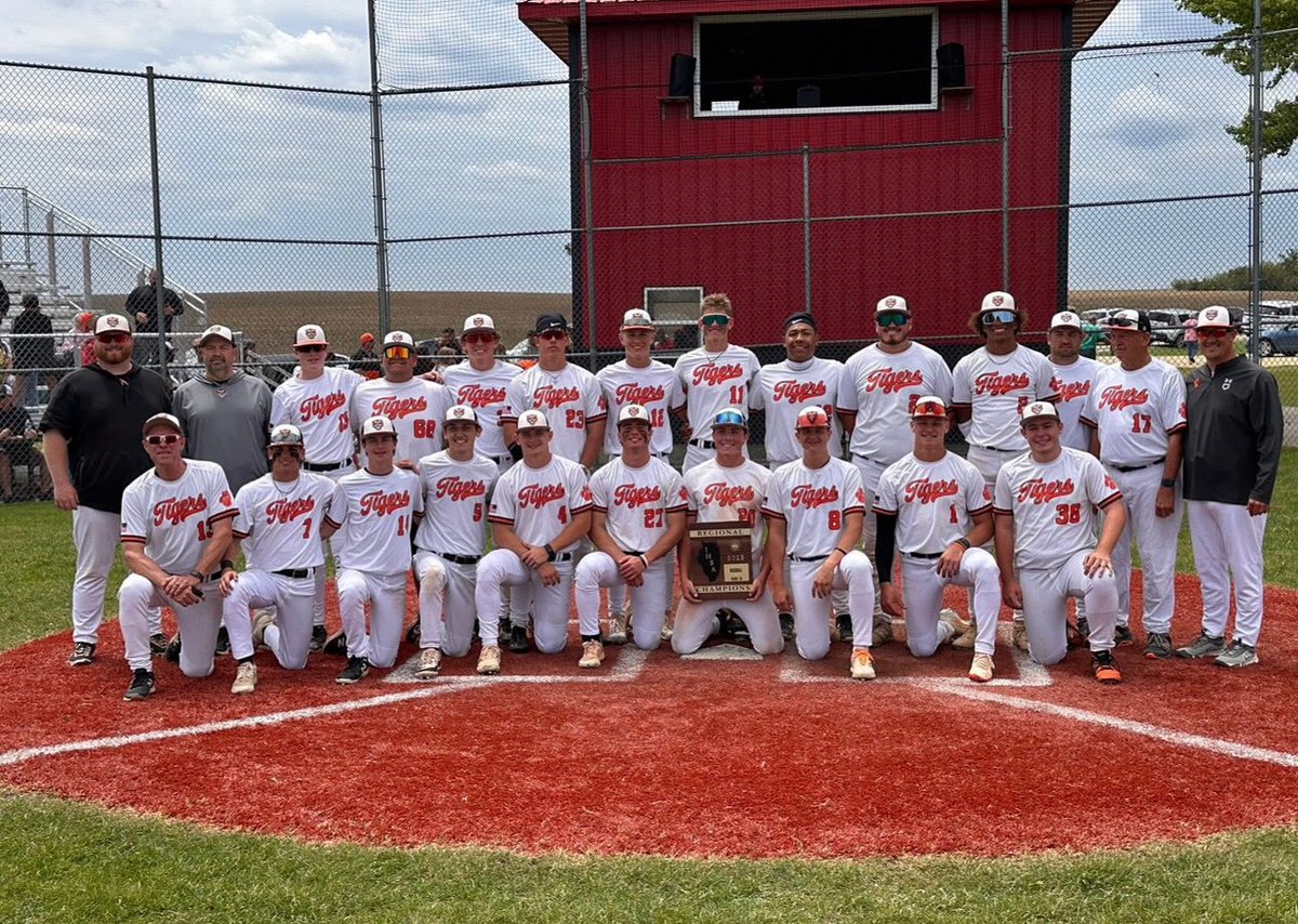 Our Byron Tigers earned five 1st team All Con, one 2nd Team and two HM
1st Team Caden Considine, Brayden Knoll, Andrew Talbert, Nolan Brass, and Kaden McGough 
2nd Team Kole Aken
HM Dawson Criddle and Weston Auker #ByronTigers #TigerPride