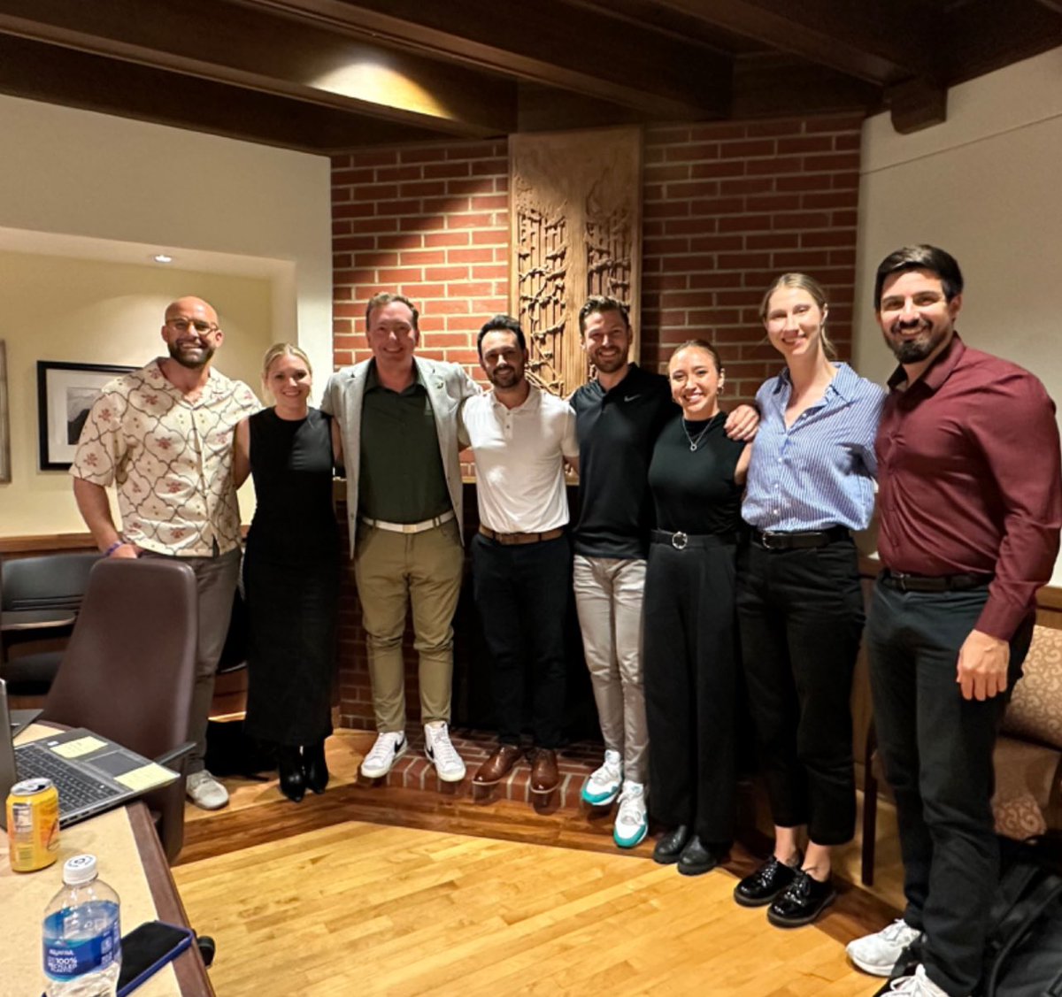 What an awesome experience being a part of the <a href="/UOsojc/">UO Journalism & Comm</a> demo reel review committee. All Oregon Alumni helping out the future journalists within the school. 

Major shout to <a href="/JoeyMacUO/">Joey Mac</a> and Jessica Altman for organizing. 

#GoDucks