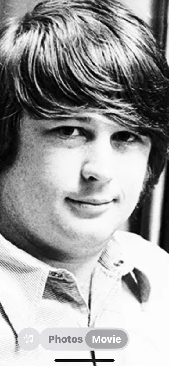 dgpaints1's tweet photo. Today the world lost a TRUE Musician!! He Could Hear Music! The Pride of Inglewood, California! Brian Wilson https://t.co/1JtwRhWY69