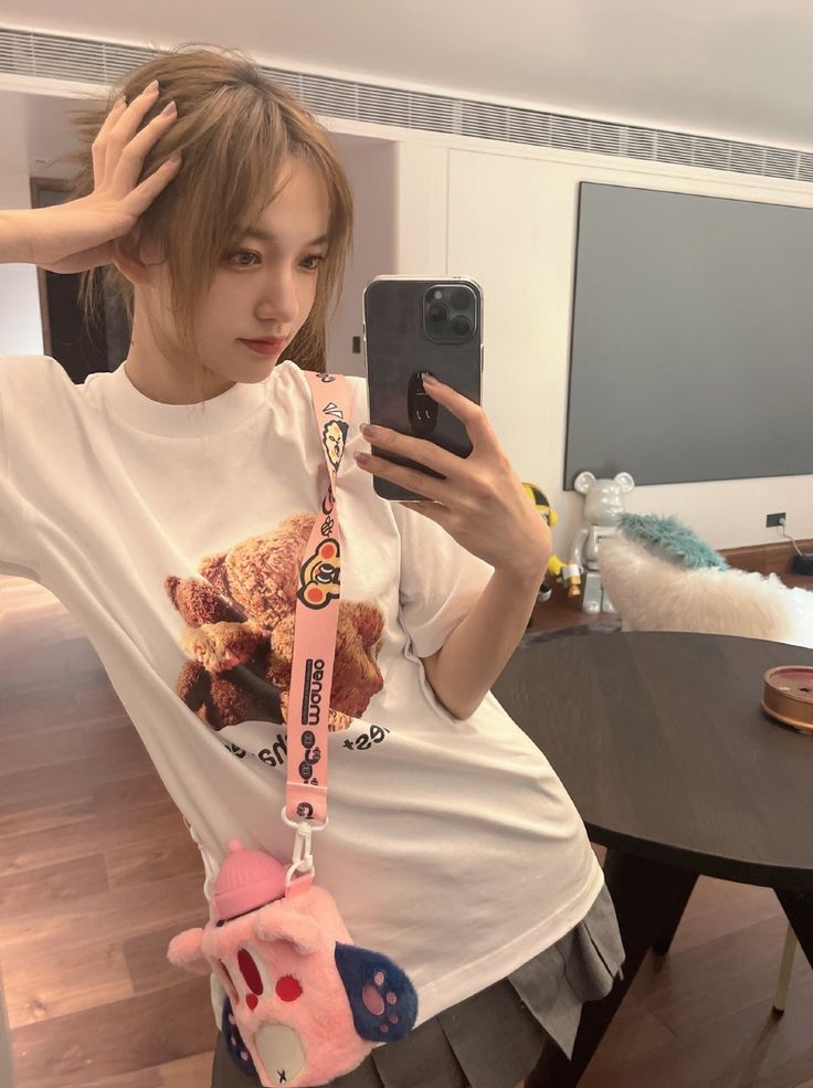 this era of xiao mirror selfies