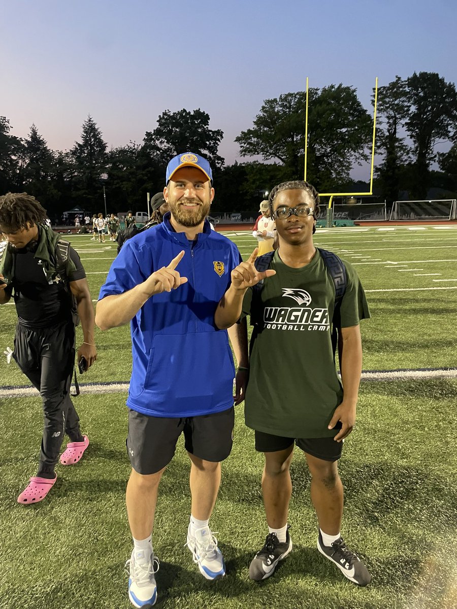 Kashmere Lewis (@kashsuvy) on Twitter photo Had an amazing day at the <a href="/Wagner_Football/">Wagner College Football</a> got in touch with alot of college coaches after my amazing performance #Begreat. <a href="/oc_lincoln/">coachOCLincoln</a> <a href="/QBoogieSports/">Quincy Barnes</a> <a href="/Coachjfortiz/">Coach Julian F. Ortiz</a> <a href="/CoachCalman/">Jason Calman</a> <a href="/Coach_Simm516/">Coach Simm</a> <a href="/coach_cdunn/">Coach Connor Dunn</a> Had an amazing day at the <a href="/Wagner_Football/">Wagner College Football</a> got in touch with alot of college coaches after my amazing performance #Begreat. <a href="/oc_lincoln/">coachOCLincoln</a> <a href="/QBoogieSports/">Quincy Barnes</a> <a href="/Coachjfortiz/">Coach Julian F. Ortiz</a> <a href="/CoachCalman/">Jason Calman</a> <a href="/Coach_Simm516/">Coach Simm</a> <a href="/coach_cdunn/">Coach Connor Dunn</a>