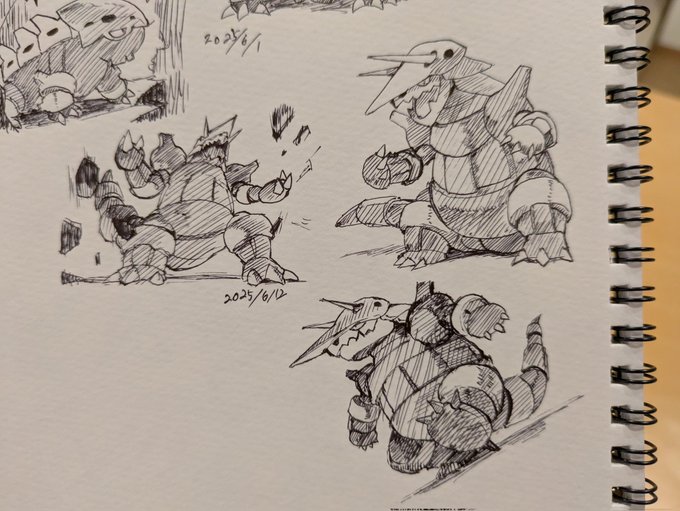 ボスゴドラ 600族みたいな顔しやがって… でも凶暴そうで好き カキカキ。 