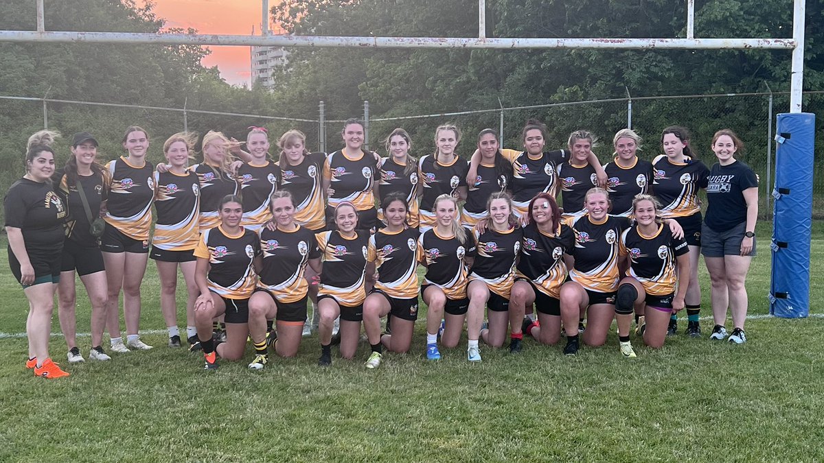 3 of our players suited up for the Niagara Wasps today!  Leyla Ali, Rayhona Nasimjonova, and Haze Curtis. 

Rayhona served as team captain and scored a try. And Haze scored a try as well leading to a 41-5 victory.