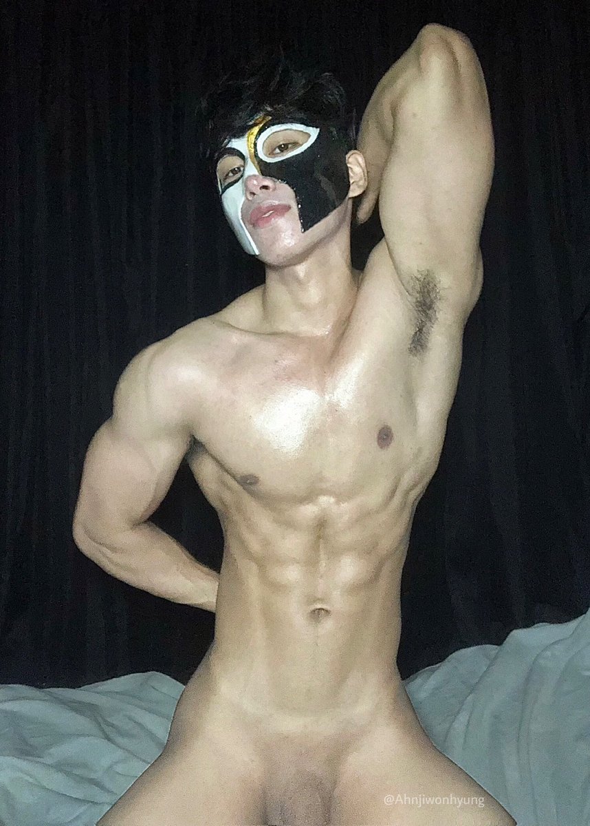 IG: @ahn_jiwon_hyung