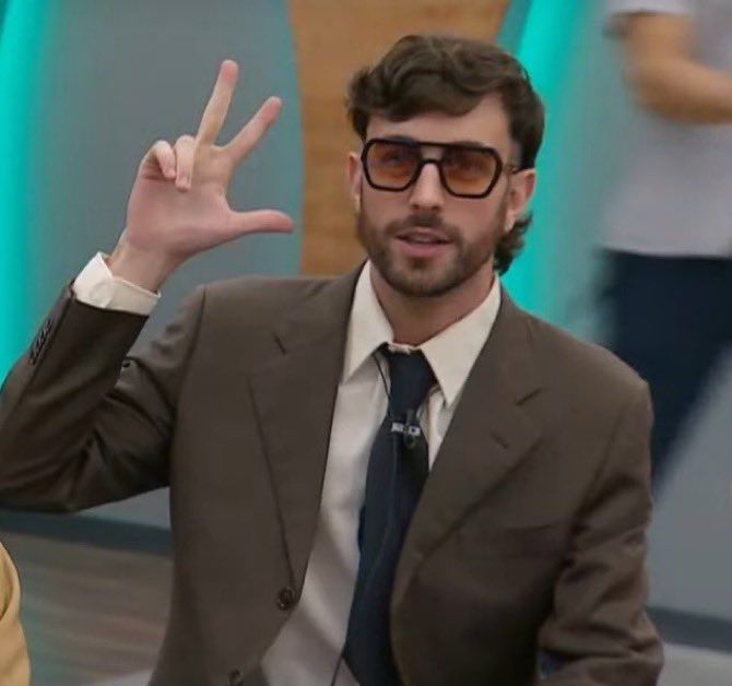 -Si sos fan de Ulises, JUAN PABLO AL 9009.

-Si sos fan de Luz, JUAN PABLO AL 9009.

-Si sos fan de Eugenia, JUAN PABLO AL 9009.

-Si sos fan de Tato, JUAN PABLO AL 9009.

#GranHermano