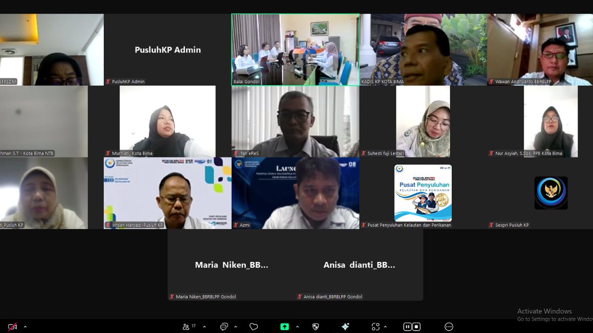 bppsdm_pusluhkp's tweet photo. Jakarta (12/06) - #kapusluhkp @yayanhikmayani berikan arahan dlm sinergitas pusat dgn Dinas Kelautan dan Perikanan Kota Bima NTB dalam transformasi penyelenggaraan penyuluhan dalam mendukung kebijakan KKP
@kkpgoid @bppsdm_kp @in_radiarta https://t.co/ePntFpbnKf