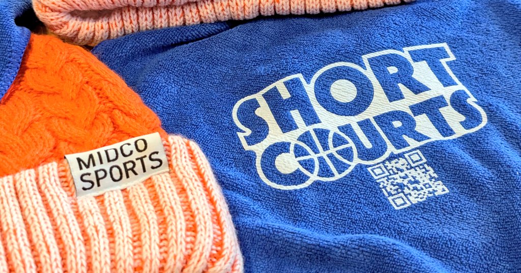 short_courts's tweet image. Shout-out to @MidcoSports & their folks holding down booth #926 at #NACDA25!
It was fun sharing stories of random connections & I enjoy seeing the network expand its presence & coverage!
Thanks for the fun conversations & awesome hats!
Looking forward to seeing you next year!