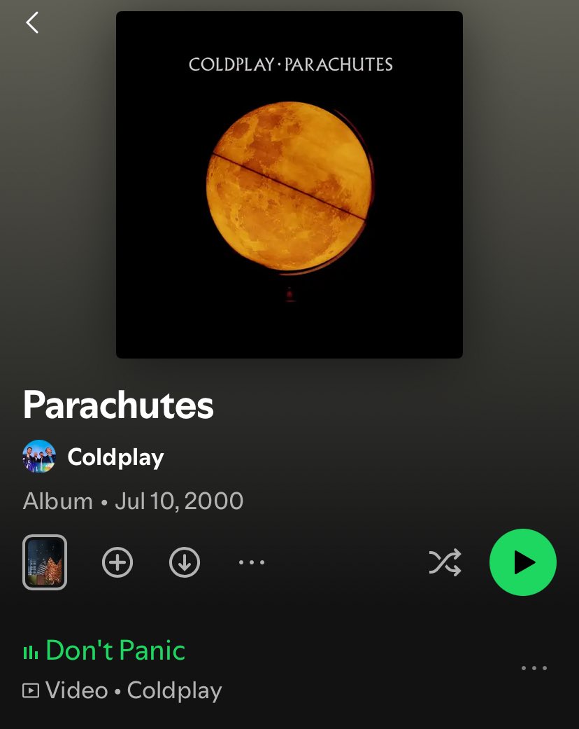 kaptanisema's tweet image. The Strawberry Moon reminding us not to panic tonight. #dontpanic @coldplay