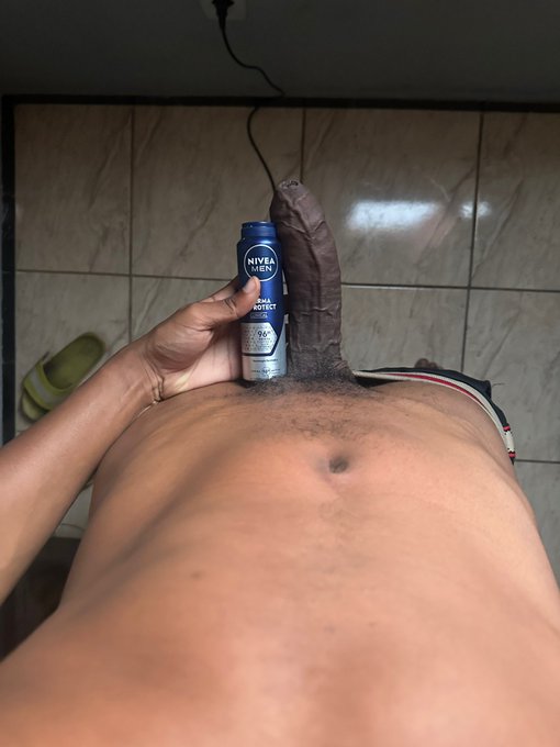 Watch Mineiro dotado 🇧🇷🇺🇸's leaked NSFW photo on TwXstars