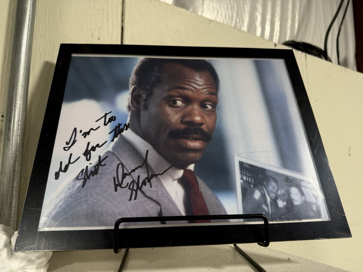 JethroPants's tweet photo. Ok @BrandiKruse…..after today’s episode of unDivided, I may be ready to share one of my beloved pieces of pop culture. I feel like you and @ProducerNicoleT can appreciate it now! Let me know you guys want to add it to the cherished studio collection 👍🏼 https://t.co/hJoqA1lgK8