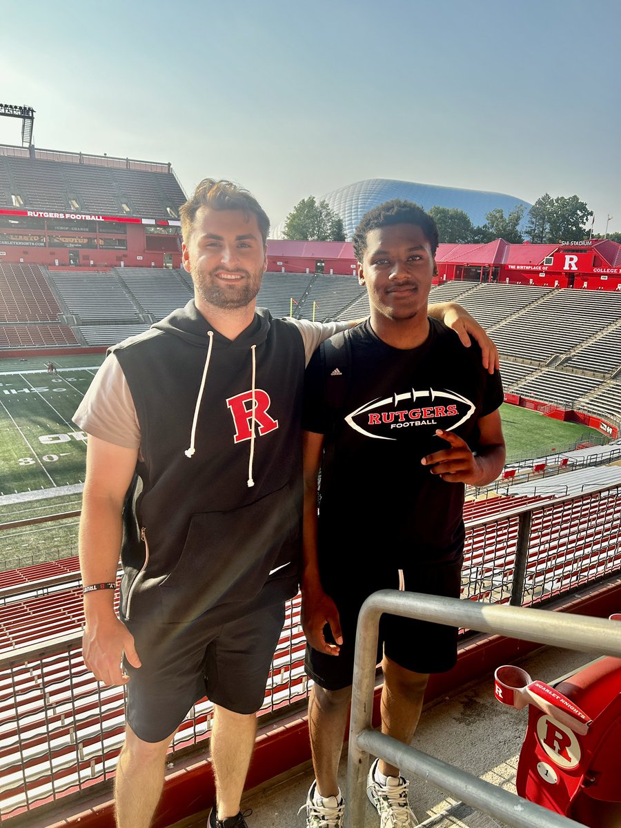 Kahden Davis 2027 QB (@kahdendavis) on Twitter photo Had a great time working out for <a href="/KirkCiarrocca/">Kirk Ciarrocca</a> <a href="/CadeCiarrocca/">Cade Ciarrocca</a> and the <a href="/RFootball/">Rutgers Football 🪓</a> staff today. #chop 🪓
<a href="/CoachCurcione/">Dan Curcione</a> <a href="/The_C0ach_Mac/">Coach Mac</a> <a href="/DCFBrecruits/">Donovan Catholic Football</a> <a href="/CoachValloneRU/">Scott Vallone</a> @RutgersRivals <a href="/ChadSimmons_/">ChadSimmons</a> <a href="/BobbyDeren/">Bobby Deren</a> <a href="/BrianDohn247/">BrianDohn247</a> <a href="/adamgorney/">Adam Gorney</a> <a href="/SWiltfong_/">Steve Wiltfong</a> <a href="/RPOrecruits/">R.P.O. Consulting</a> <a href="/KinslerLatish/">Latish Kinsler</a> Had a great time working out for <a href="/KirkCiarrocca/">Kirk Ciarrocca</a> <a href="/CadeCiarrocca/">Cade Ciarrocca</a> and the <a href="/RFootball/">Rutgers Football 🪓</a> staff today. #chop 🪓
<a href="/CoachCurcione/">Dan Curcione</a> <a href="/The_C0ach_Mac/">Coach Mac</a> <a href="/DCFBrecruits/">Donovan Catholic Football</a> <a href="/CoachValloneRU/">Scott Vallone</a> @RutgersRivals <a href="/ChadSimmons_/">ChadSimmons</a> <a href="/BobbyDeren/">Bobby Deren</a> <a href="/BrianDohn247/">BrianDohn247</a> <a href="/adamgorney/">Adam Gorney</a> <a href="/SWiltfong_/">Steve Wiltfong</a> <a href="/RPOrecruits/">R.P.O. Consulting</a> <a href="/KinslerLatish/">Latish Kinsler</a>