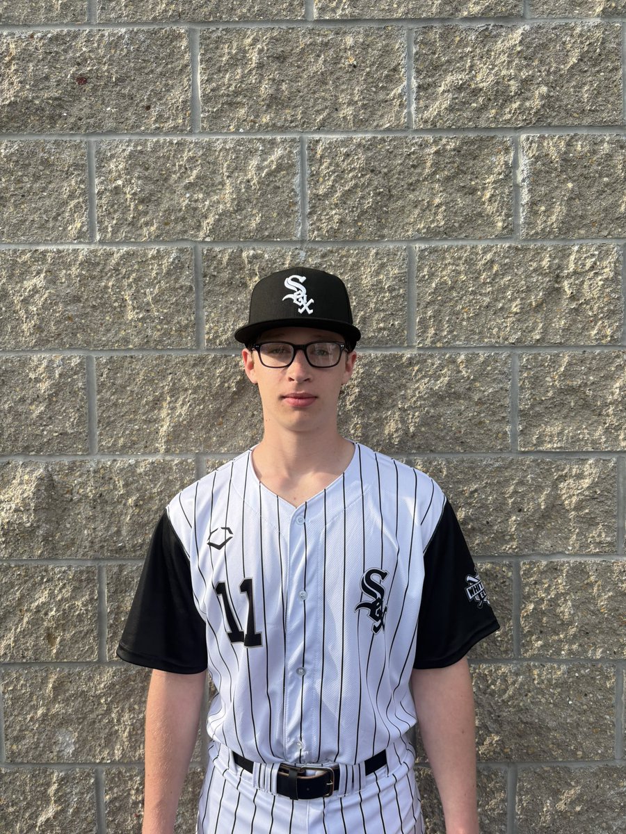 White Sox Elite 16U White team takes game 1 <a href="/PrimetimeIL/">Primetime</a> 16U Wood Bat WS 9-6 vs IL Jays Blue. <a href="/Hitman11Alex/">Alex Claiborne2027</a> OF 2-4 2B 2R 2RBI, Carter Daniels OF 2-3 2RBI (Pic) <a href="/aidanlucas48/">Aidan Lucas</a> MINF 1-3 2RBI, <a href="/henry_meade21/">Henry Meade</a> 3B 2-2 2R.