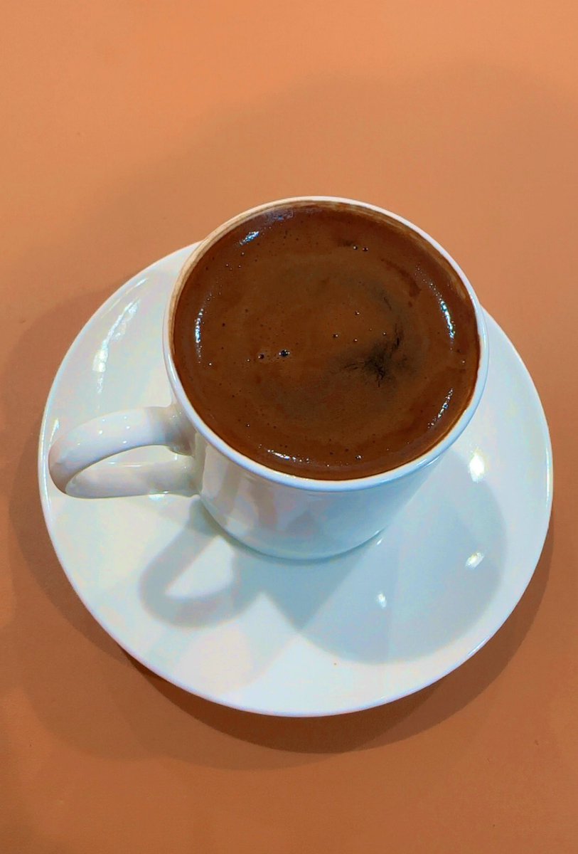 أرواحنا تستاهل تنشال على گفوف الأمان ،، 🤍

صباح الخير .. 🍂